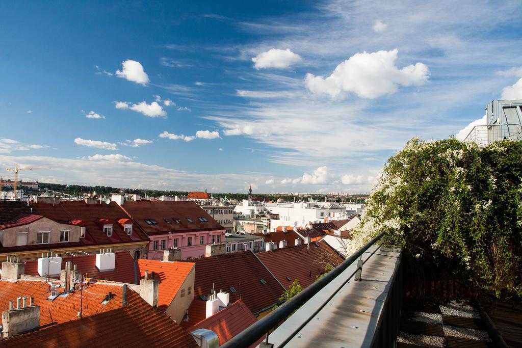 Wenceslas Square Lofts Прага Номер фото